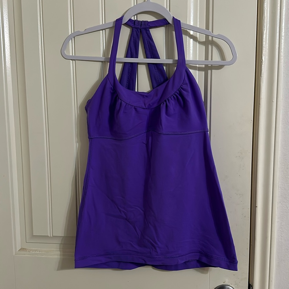 LULULEMON WORKOUT TOP BUILD IN BRA SIZE 8